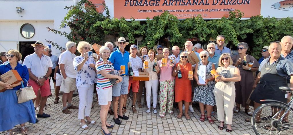 FUMAGE ARTISANAL D'ARZON et CHAMPAGNE CERESER dimanche 19 juillet